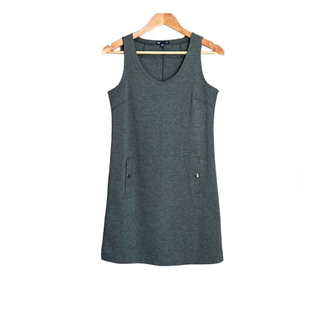 3 for $30! Gap grey sleeveless mini dress. Size xs.